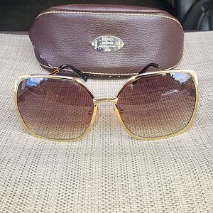 Fendi, Womens, Gold frame sunglasses.
